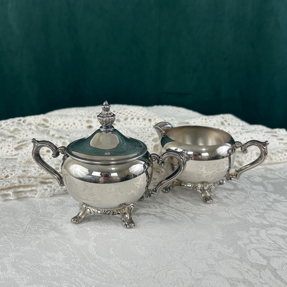 Vintage Silver Plated Creamer and Sugar Set